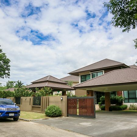 Moin 1617 Luxury Double-Pool Villa Chiang Mai Zewnętrze zdjęcie